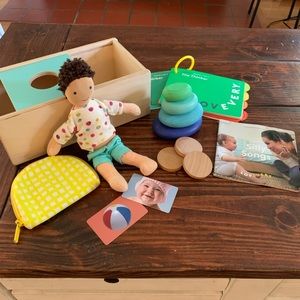 Lovevery Playkit 11-12 mo "The Thinker"